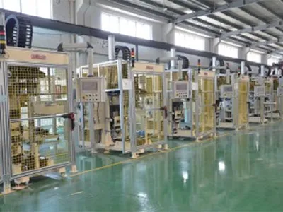 Система затяжки головки блока двигателя H3