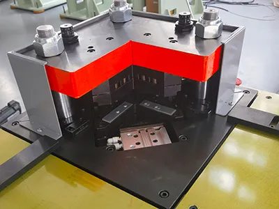 Оснастка для клинчинга (пуклевки)